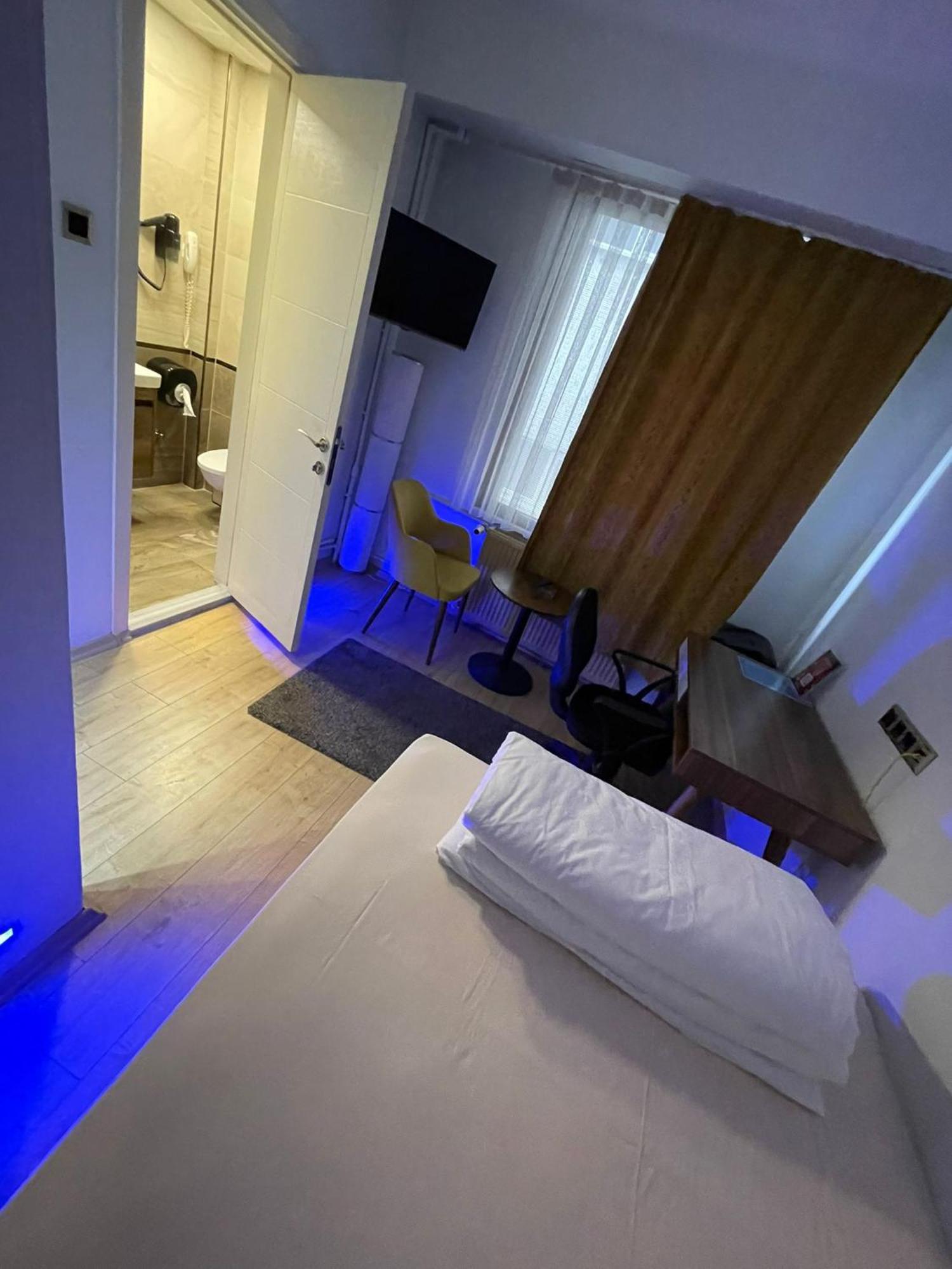 Hotel Torun Istanbul Old City Quarto foto